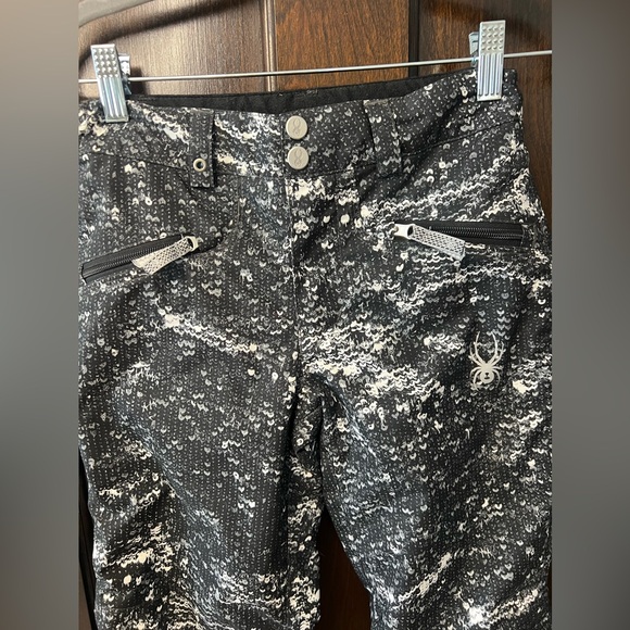 Kids Spyder Ski Pants Size 8, excellent condition. Super cute and stylish. - Picture 2 of 15
